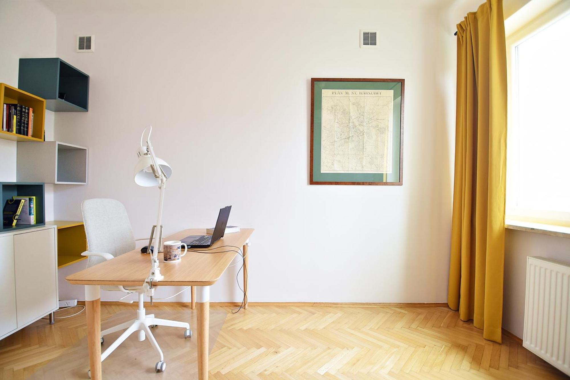 View - 63m2, Location, Workspace - By Rentujemy Apartment