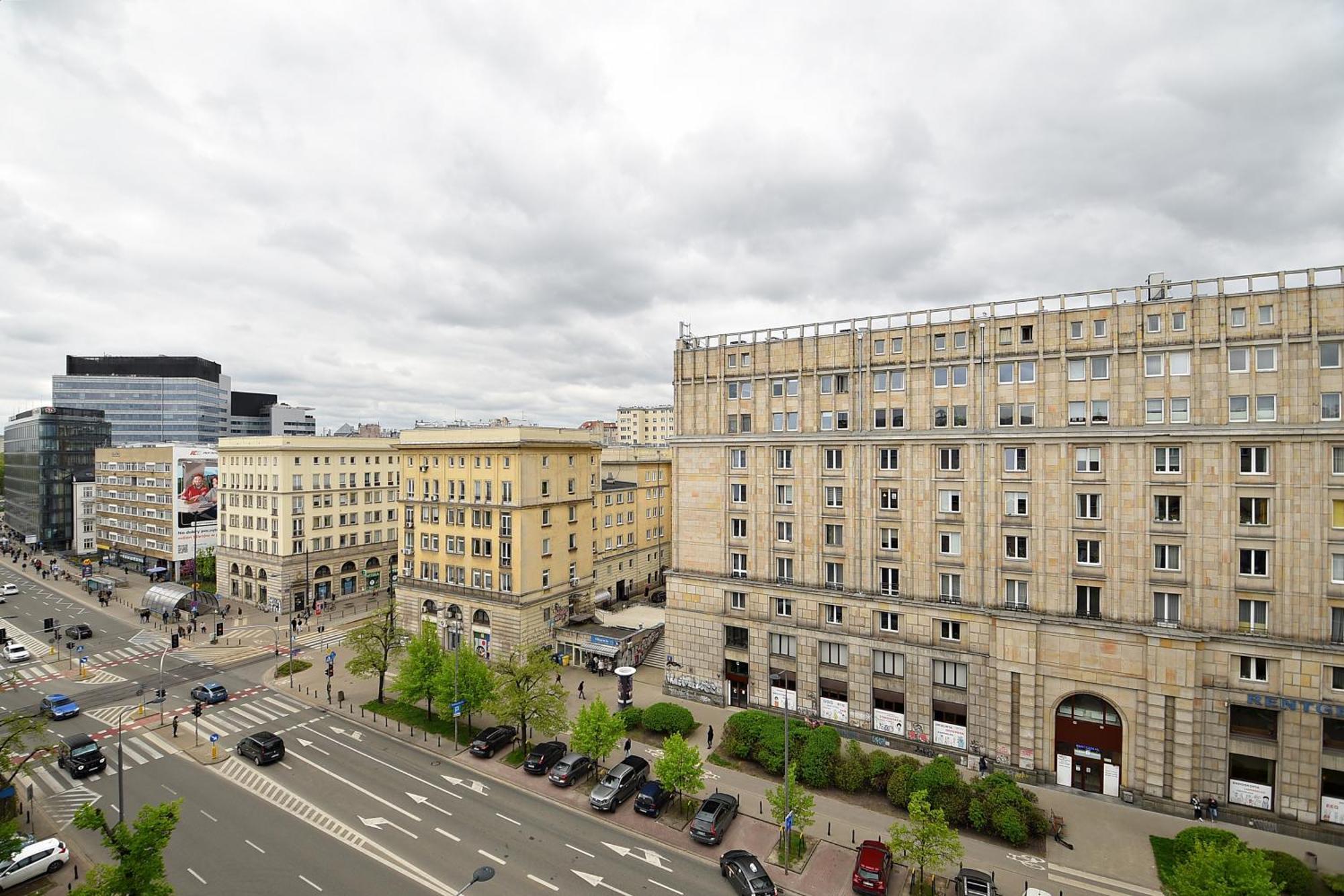 Apartment View - 63m2, Location, Workspace - By Rentujemy