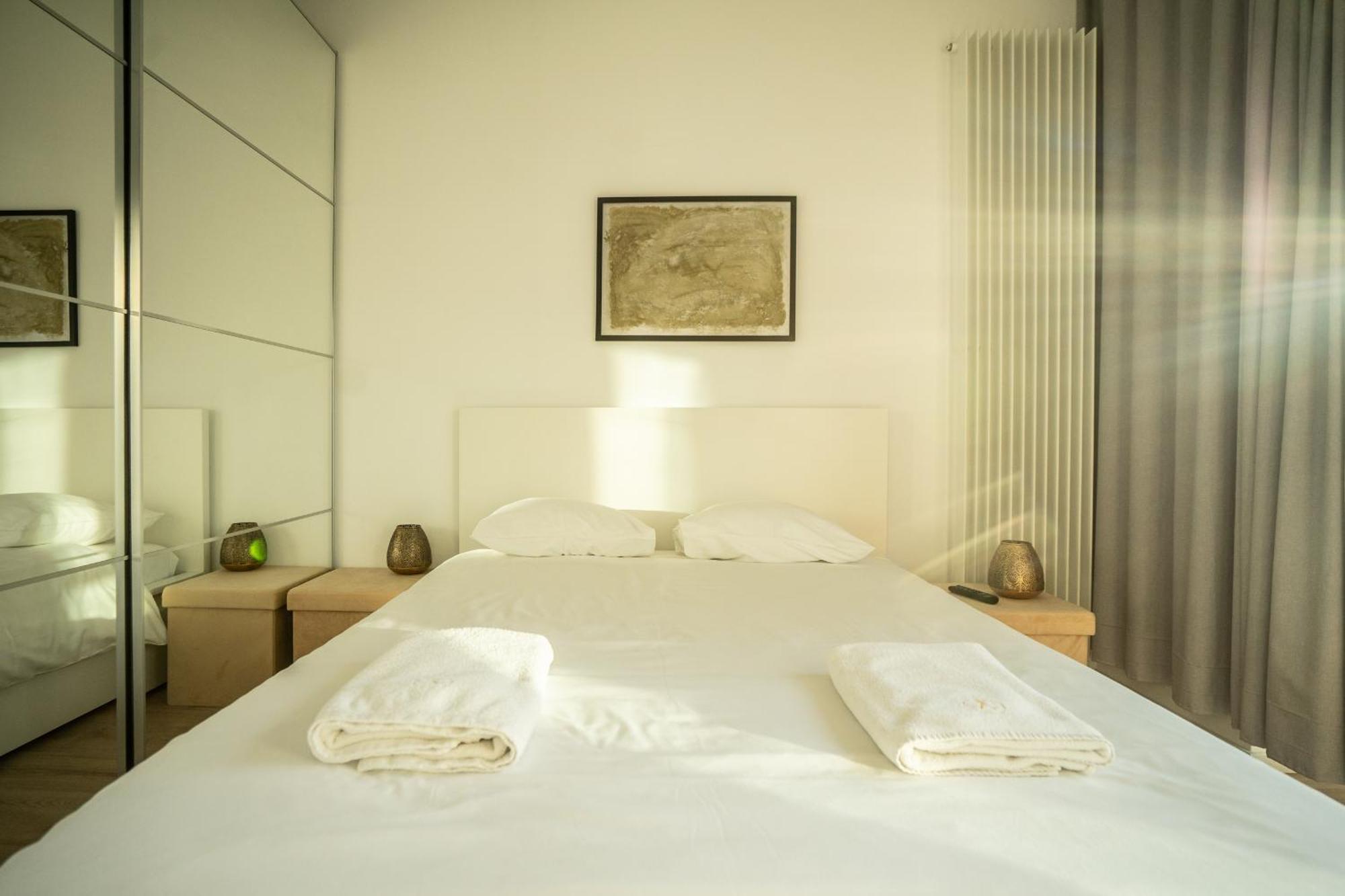 Vipwarsawapartments Onyx Mennica Apartment *