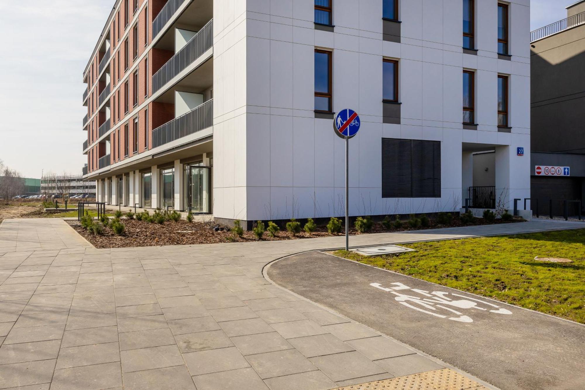 Sarmacka 27 3-close To Medicover And Paley Apartment