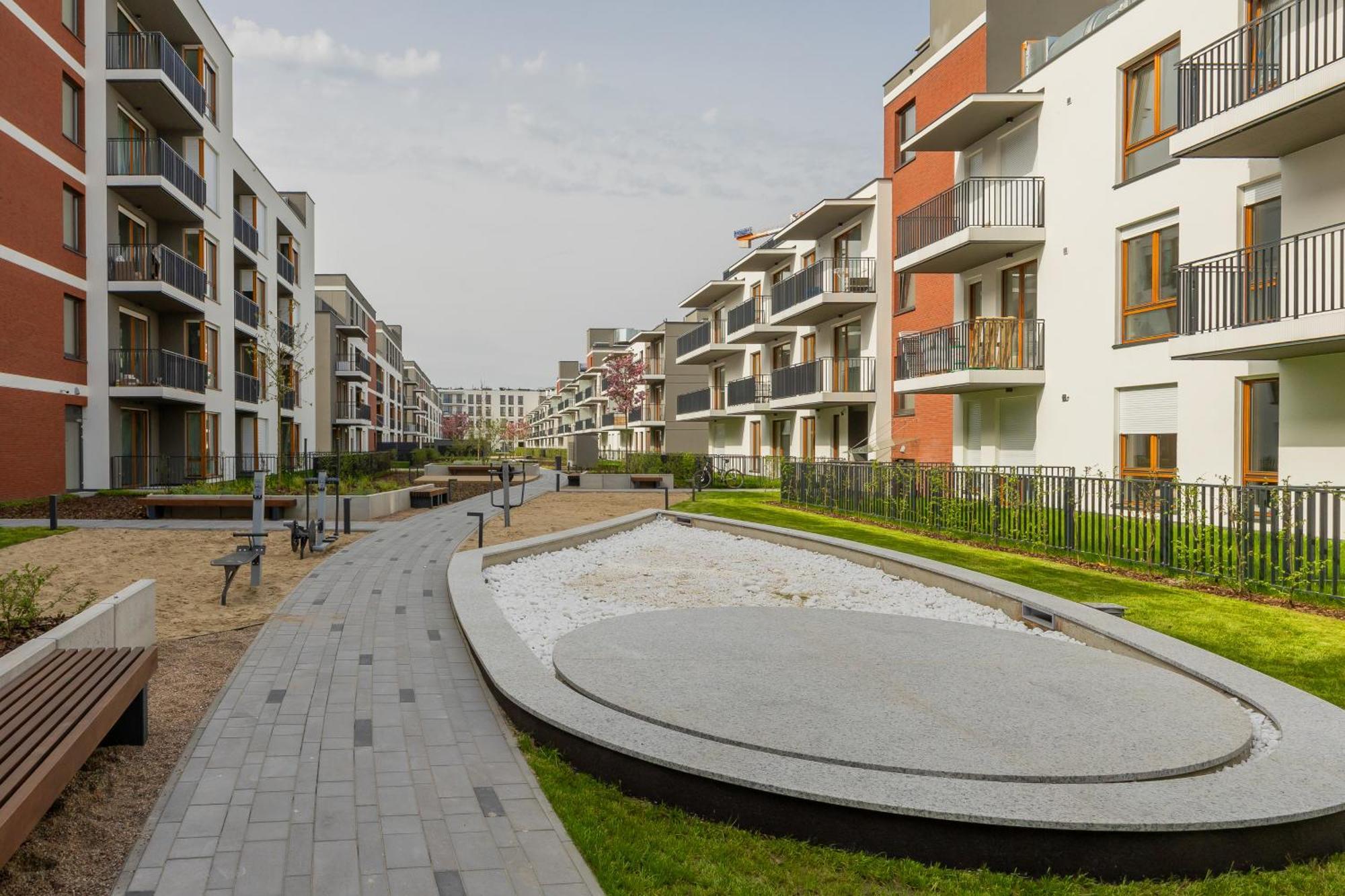 Sarmacka 27 3-close To Medicover And Paley * Warsaw
