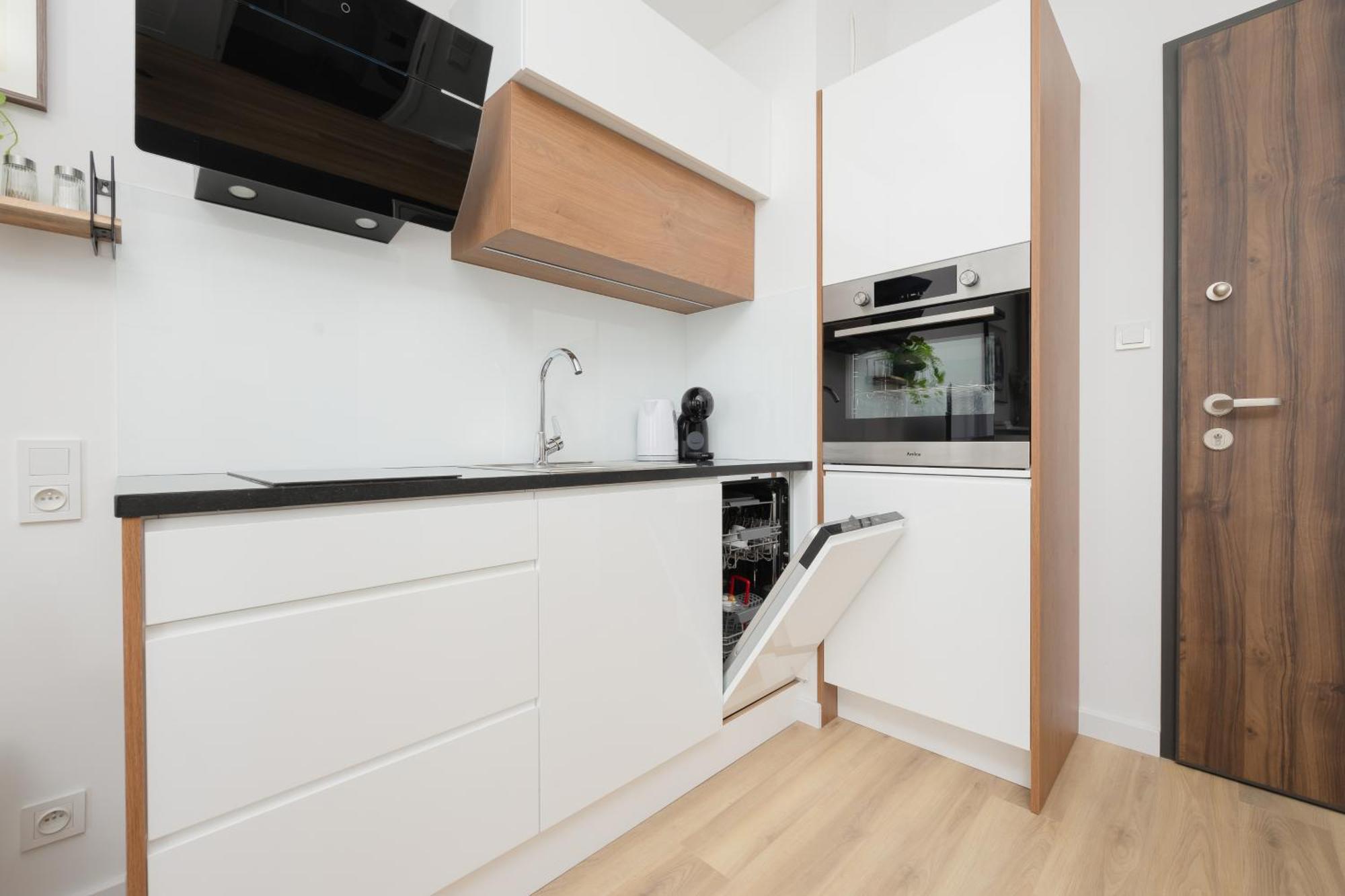 Apartment Sarmacka 27 3-close To Medicover And Paley *