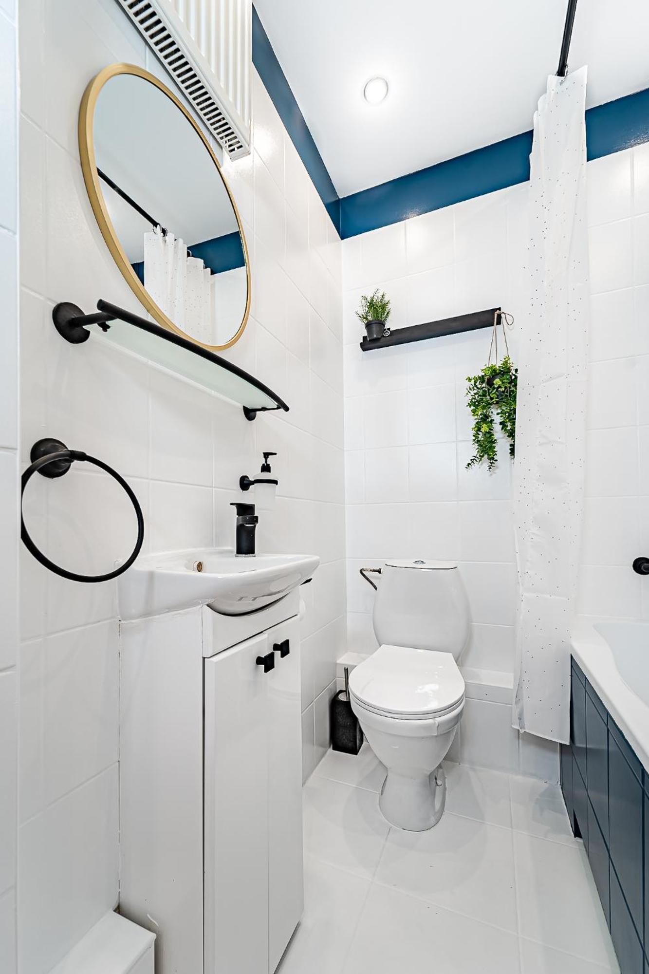 Inside Wola & Business Apartment