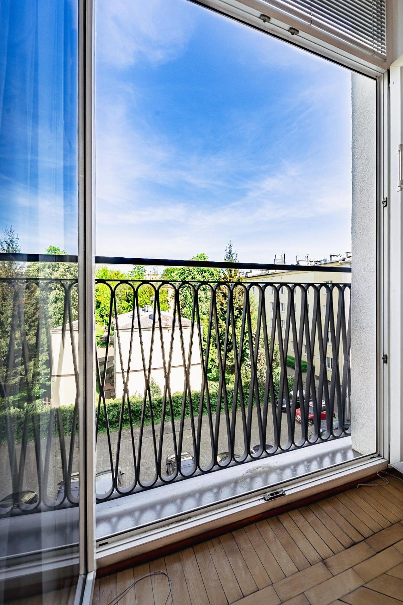 Inside Wola & Business Apartment