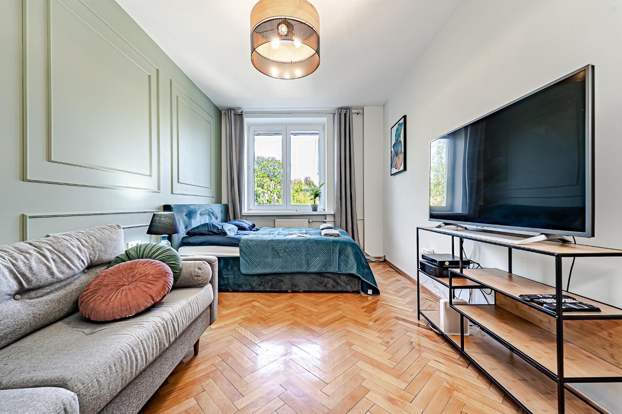 Apartment Inside Wola & Business *