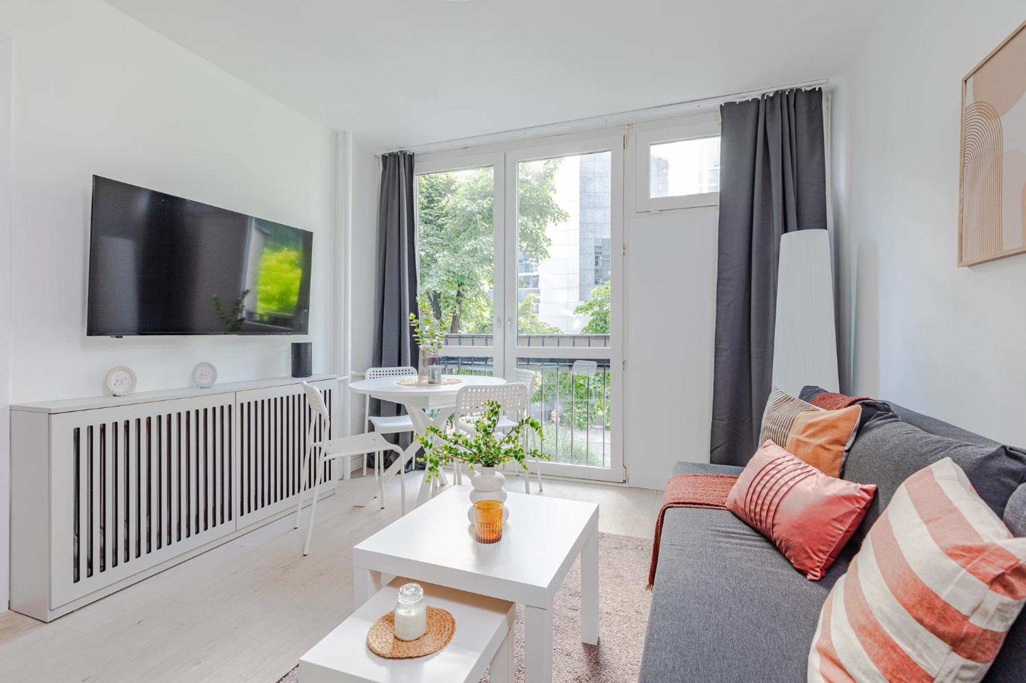 Superapart Jana Pawla Ii 106 With Elevator Feel At Warschau