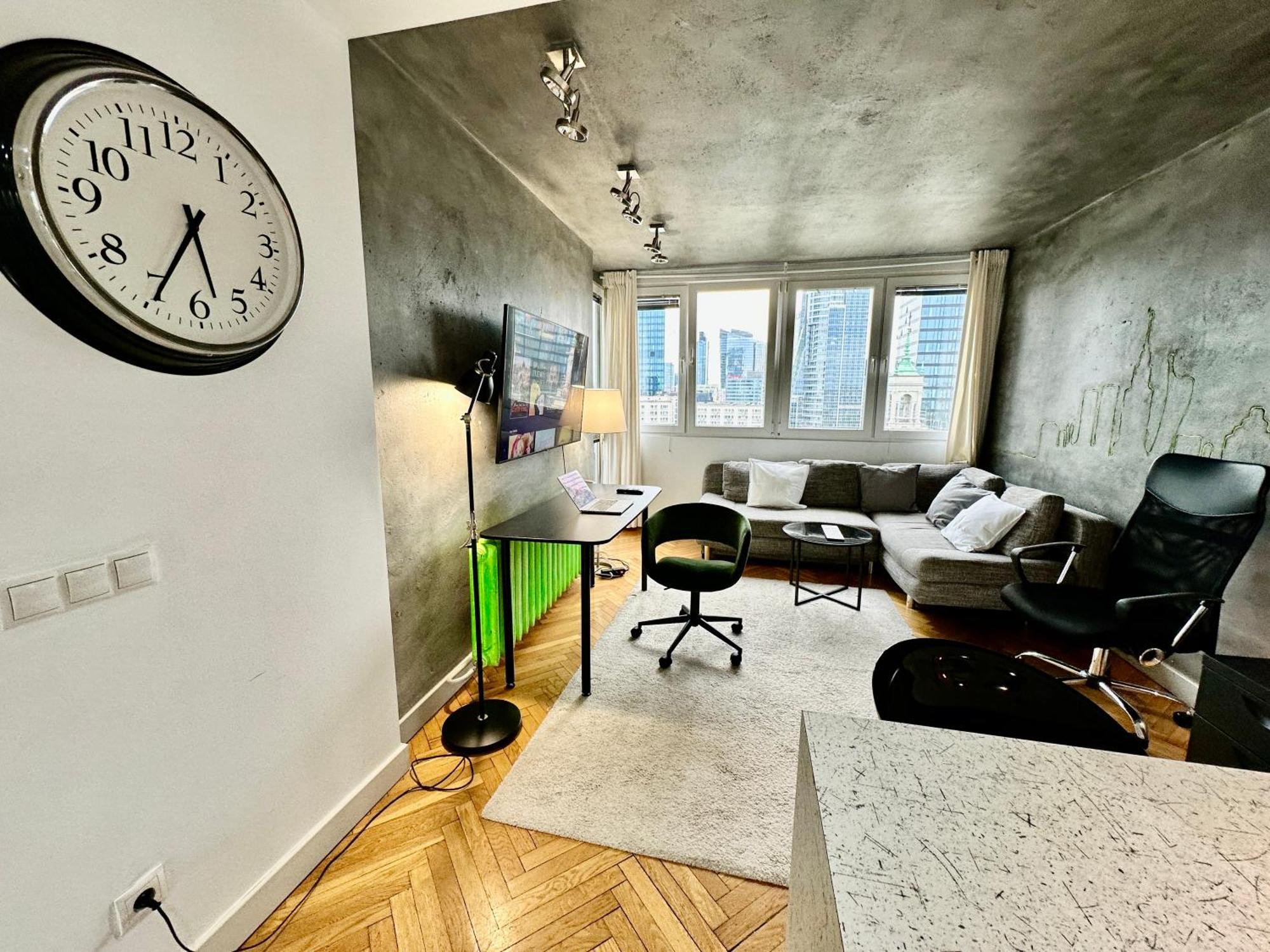 Palace 2 Wifi 600 Mbs 55'tv Netflix Hbo 2xmetro Appletv * Warsaw