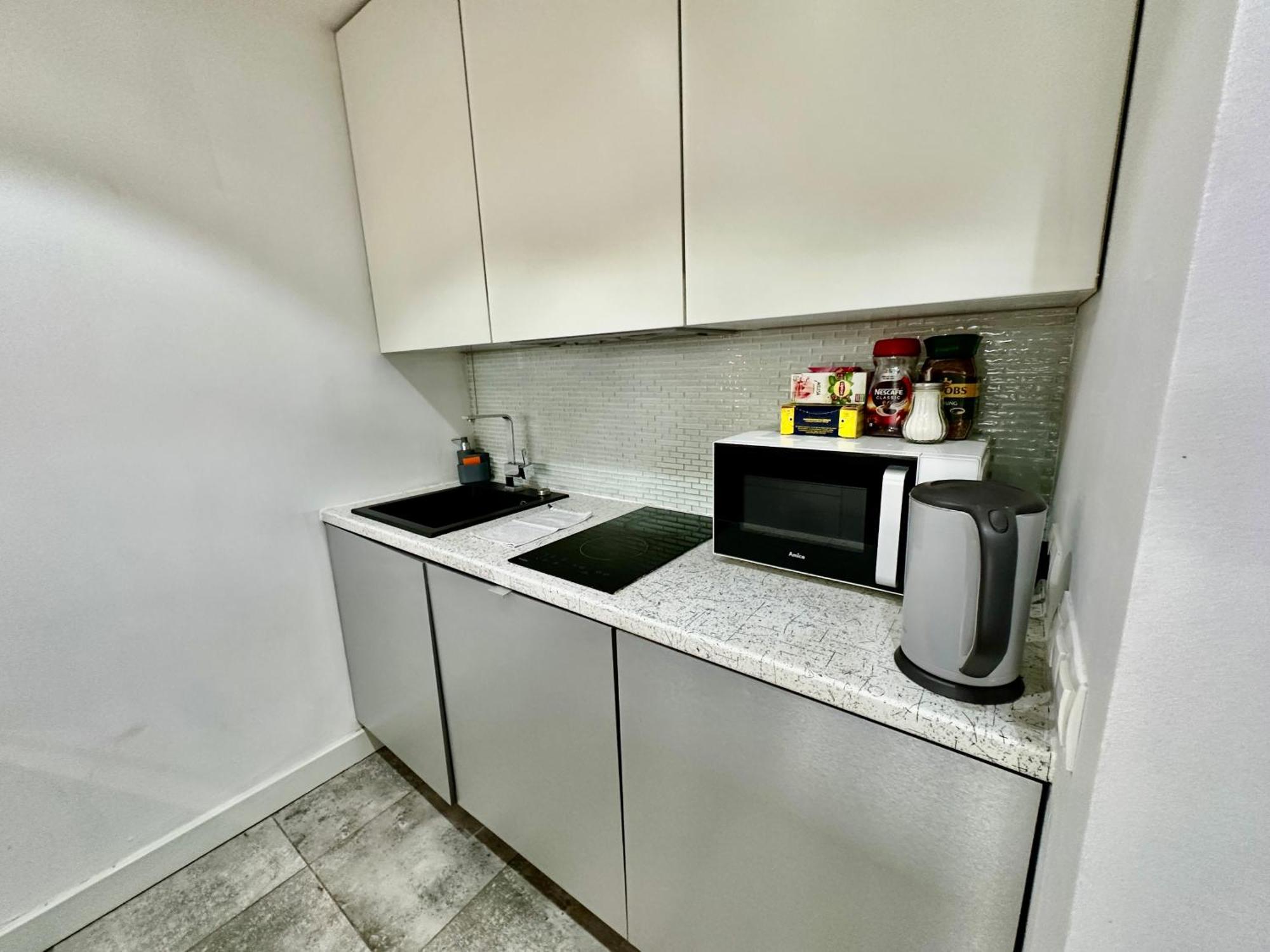 Palace 2 Wifi 600 Mbs 55'tv Netflix Hbo 2xmetro Appletv Apartment