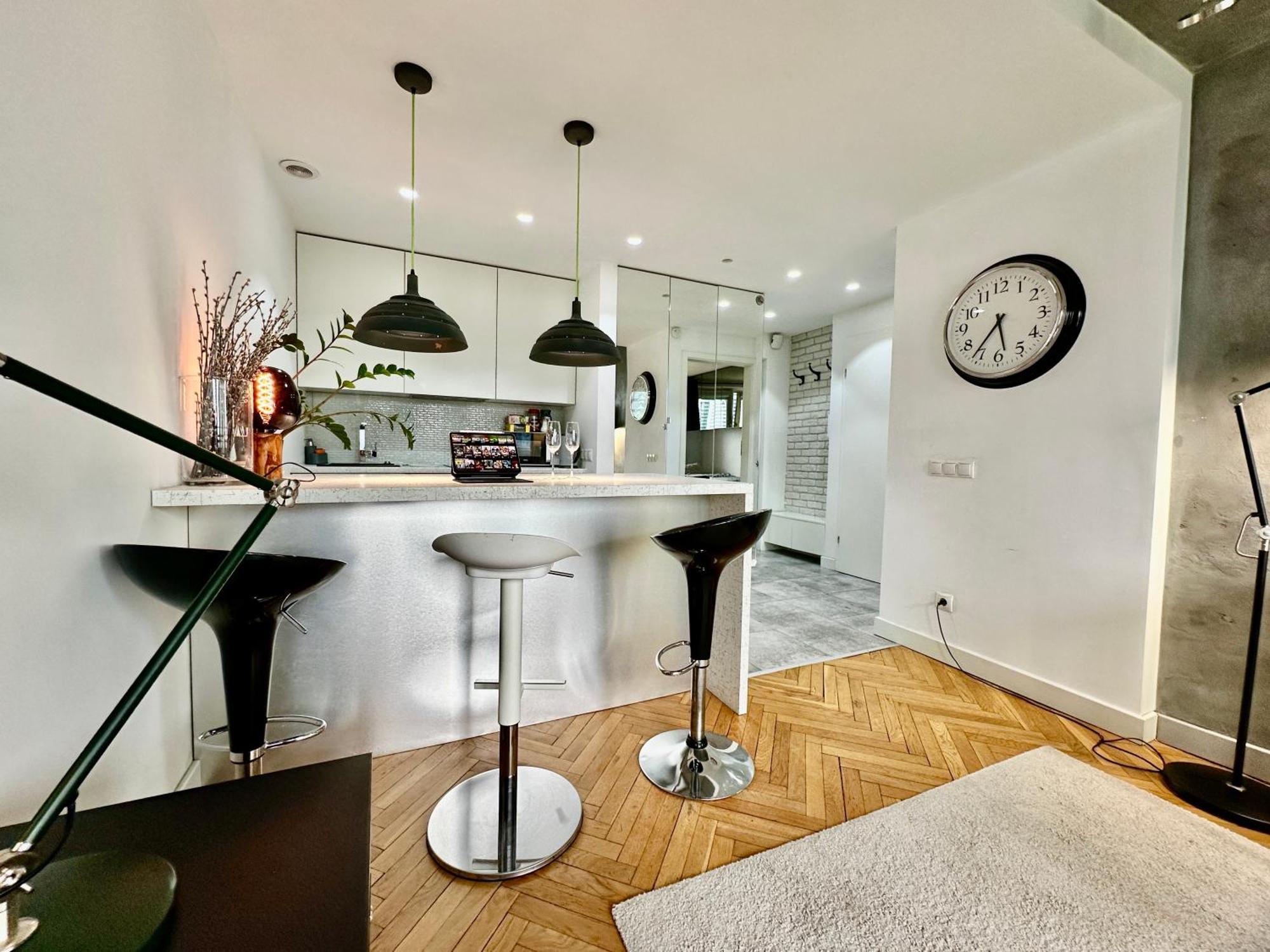 Palace 2 Wifi 600 Mbs 55'tv Netflix Hbo 2xmetro Appletv Apartment