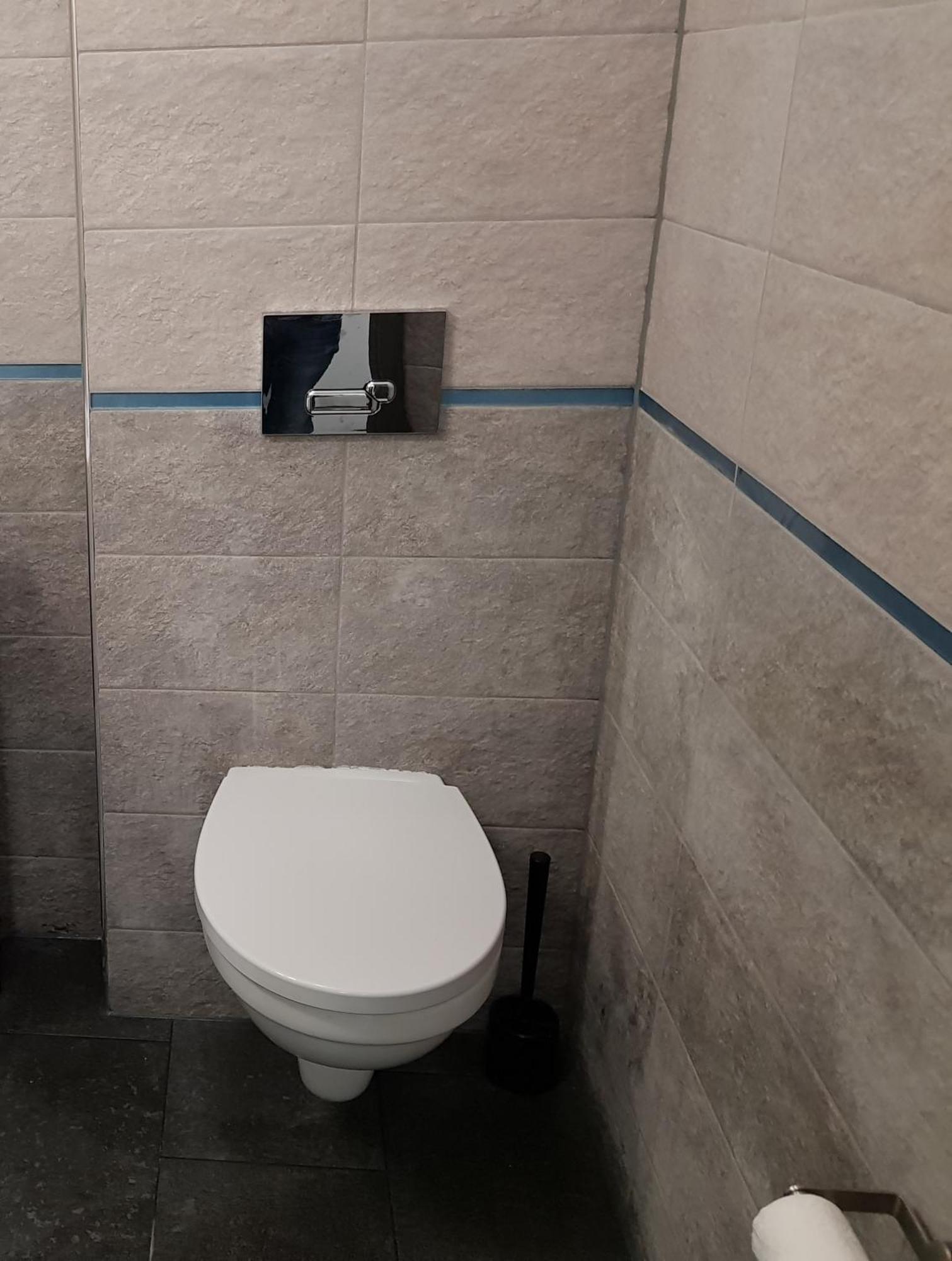 Mirrorroom Pl Airport * Warsaw