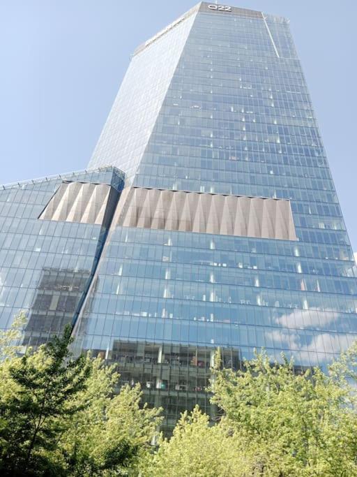 209 Center Tamars Warsaw