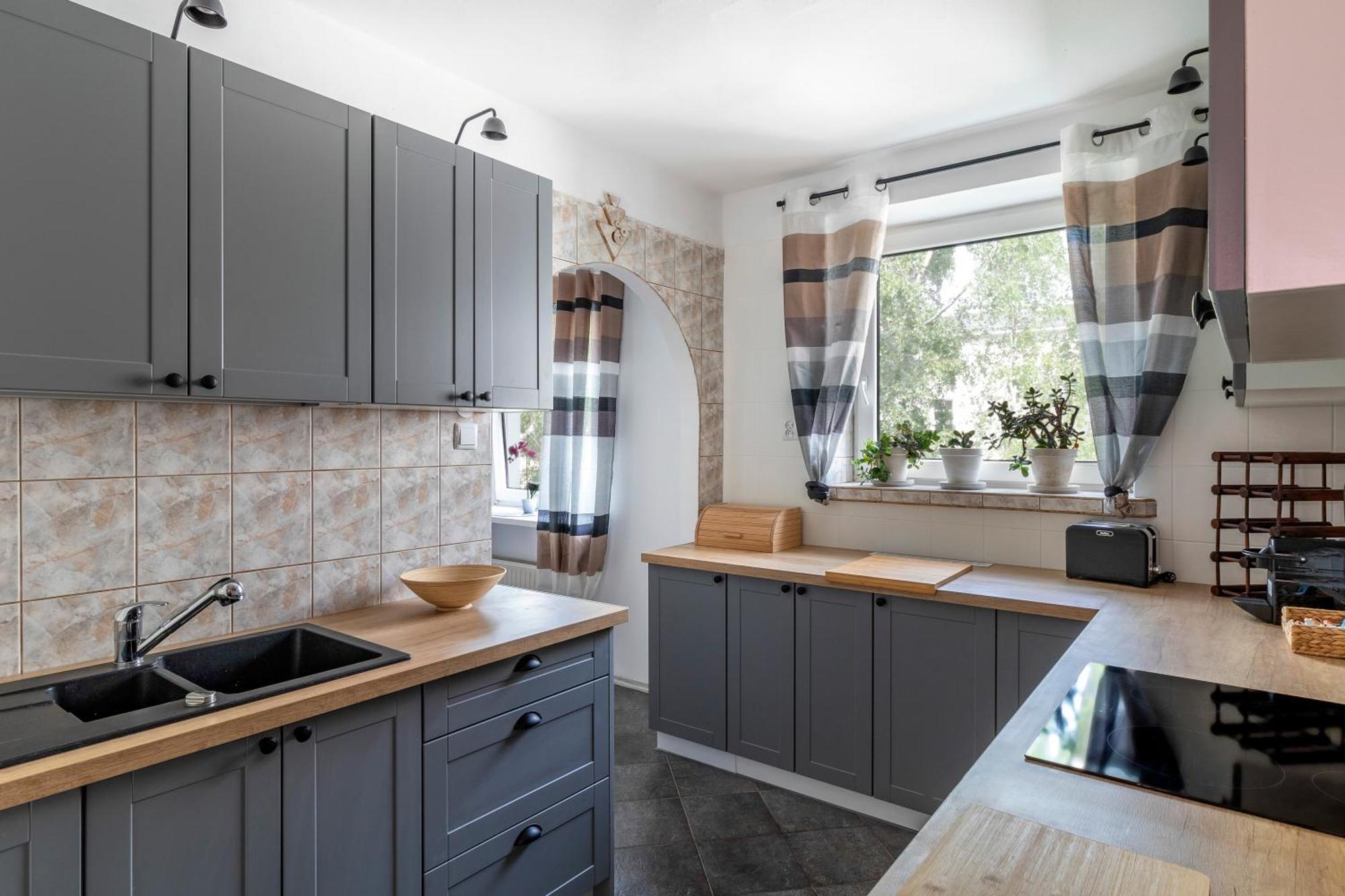 Apartment Wonderful 2- Bedroom With Soul Wwa70 Warsaw
