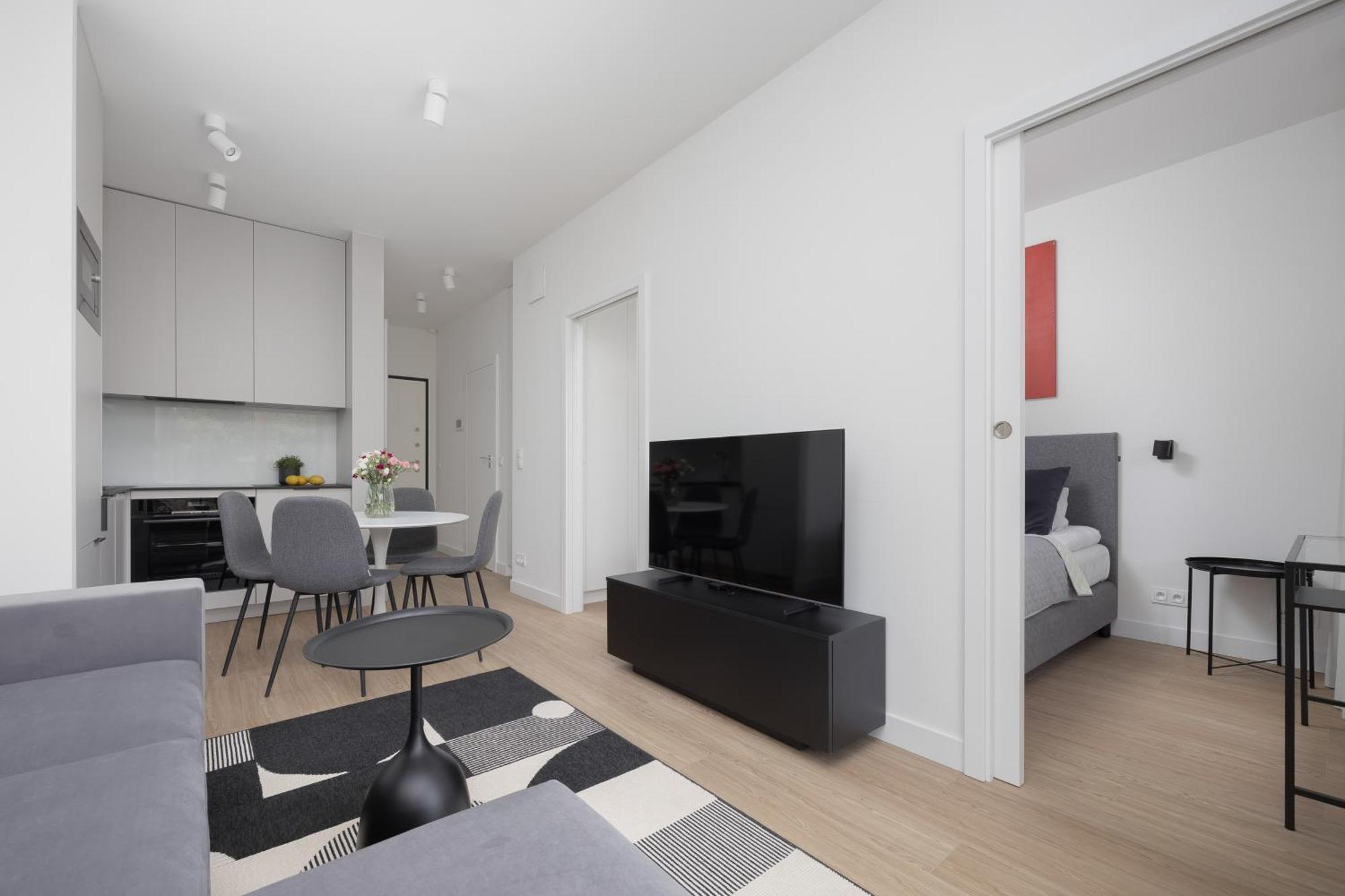 Domaniewska With Parking Mokotow By Renters Prestige Apartment Warsaw