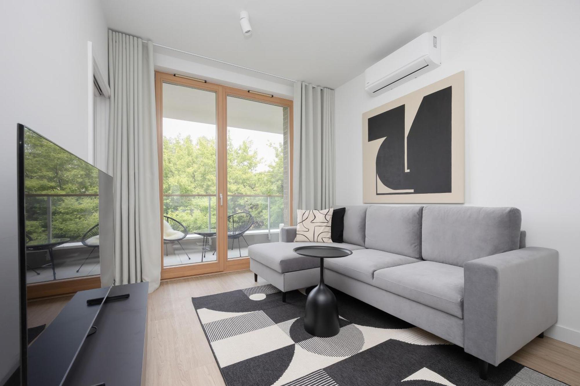 Domaniewska With Parking Mokotow By Renters Prestige Warsaw
