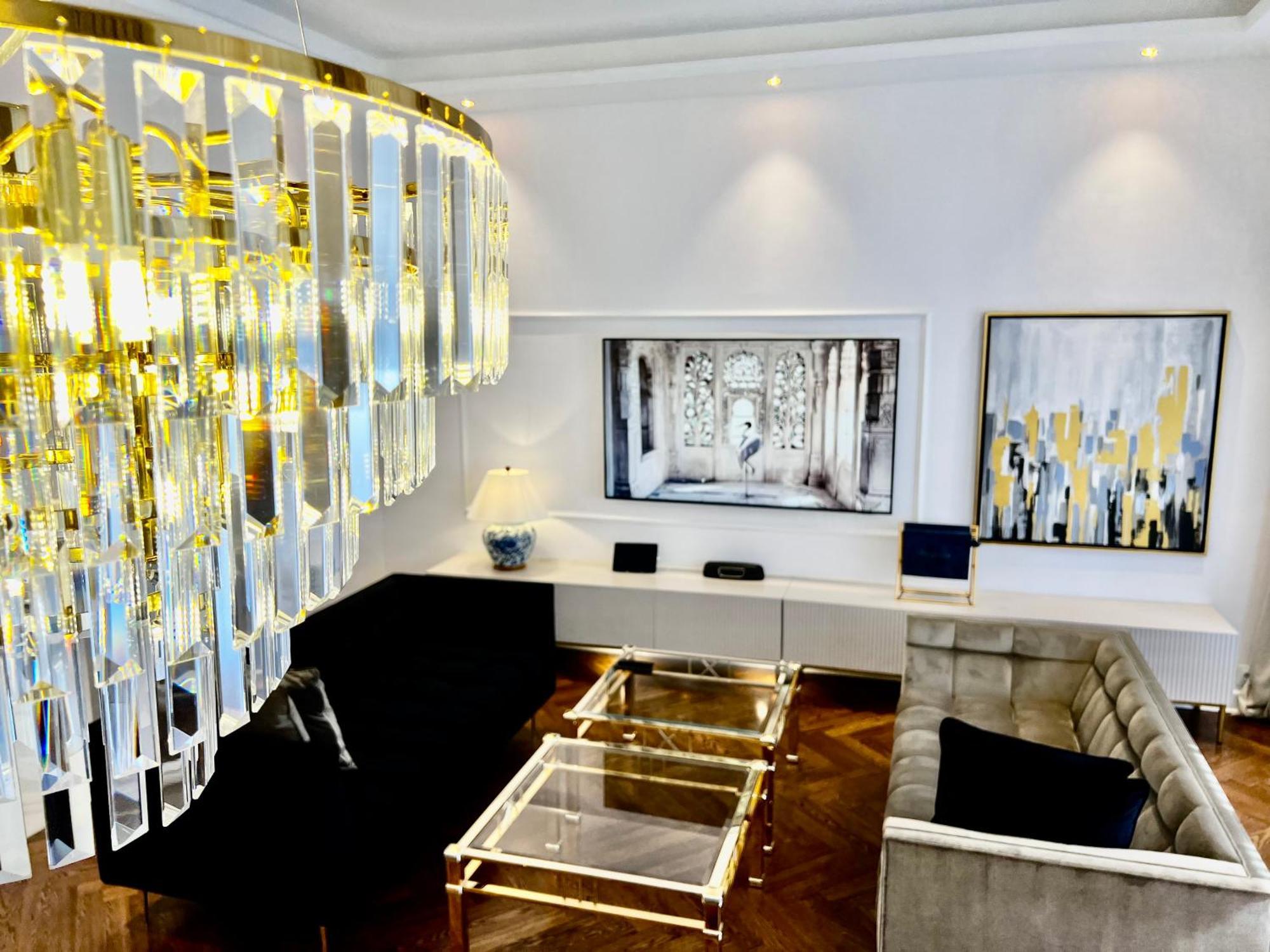 Aparthotel Luxury Mondrian Market Square Iii Warsaw