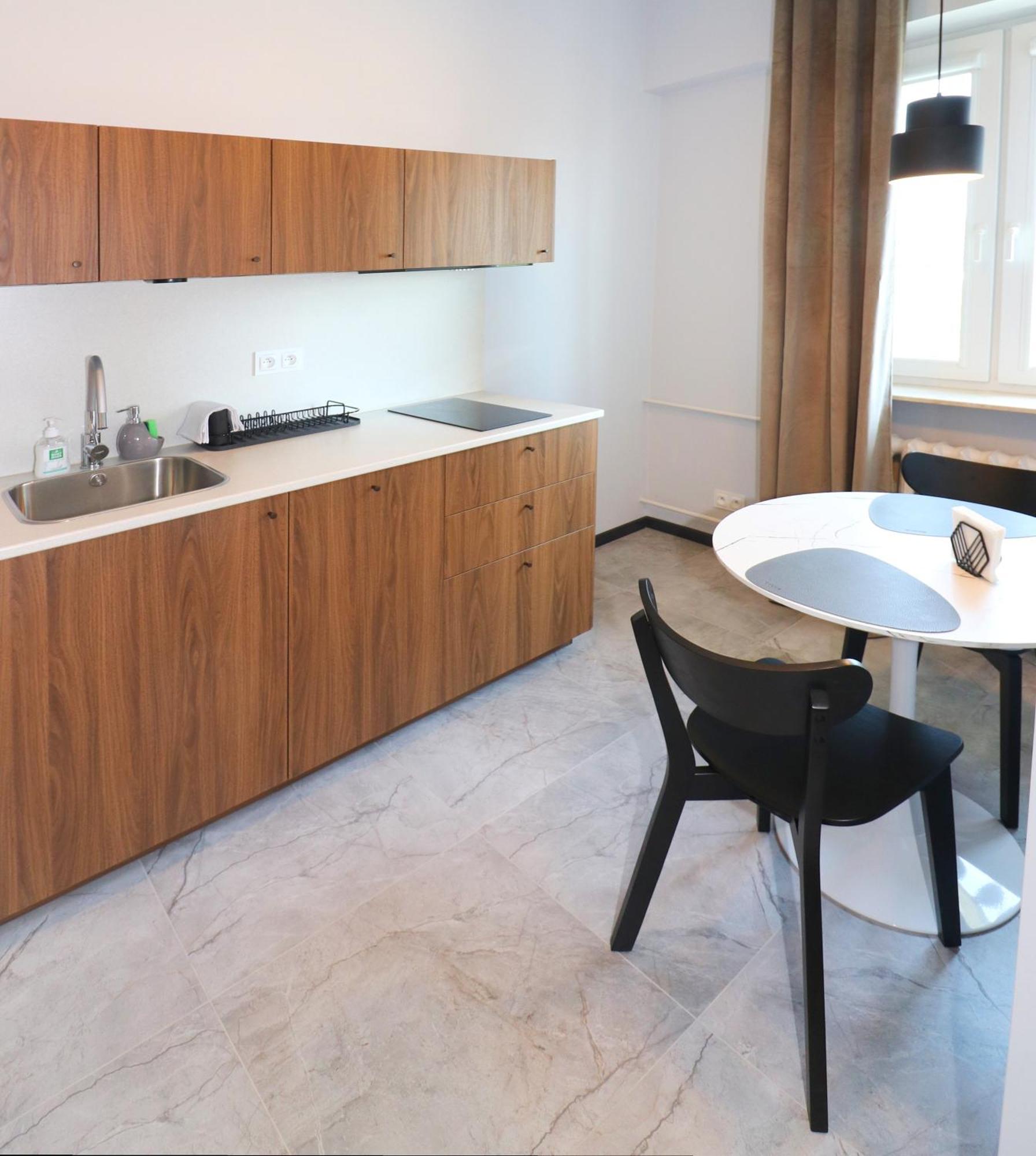 Falcon 5 Metro Sgh Apartamento Varsóvia
