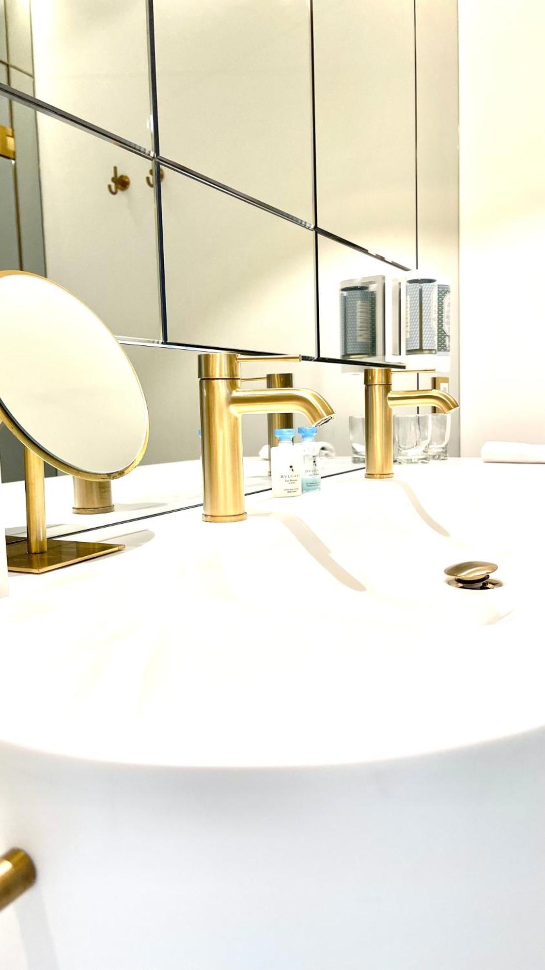 Aparthotel Luxury & Mondrian Market Square Ii