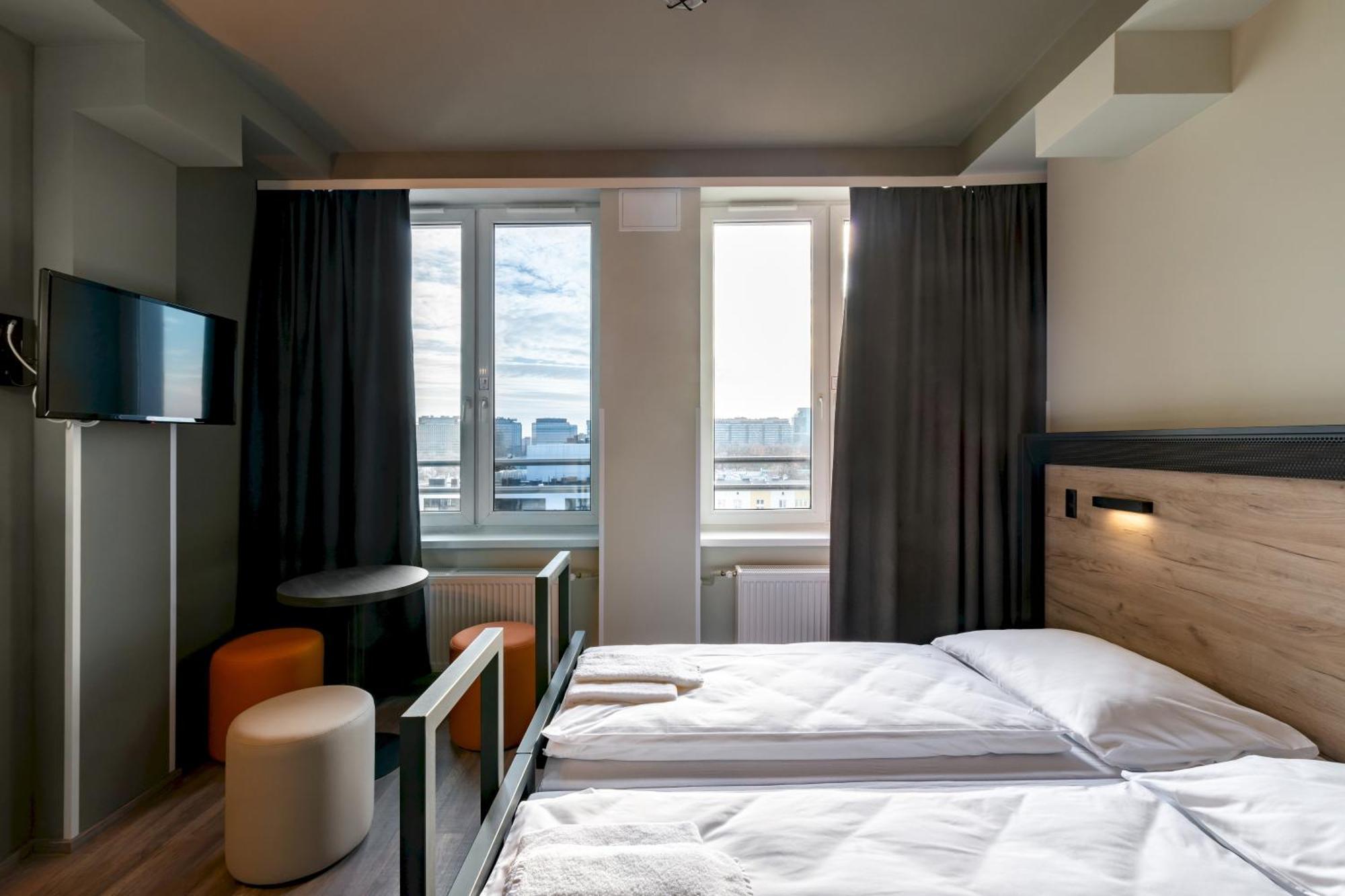A&o Wola Albergue