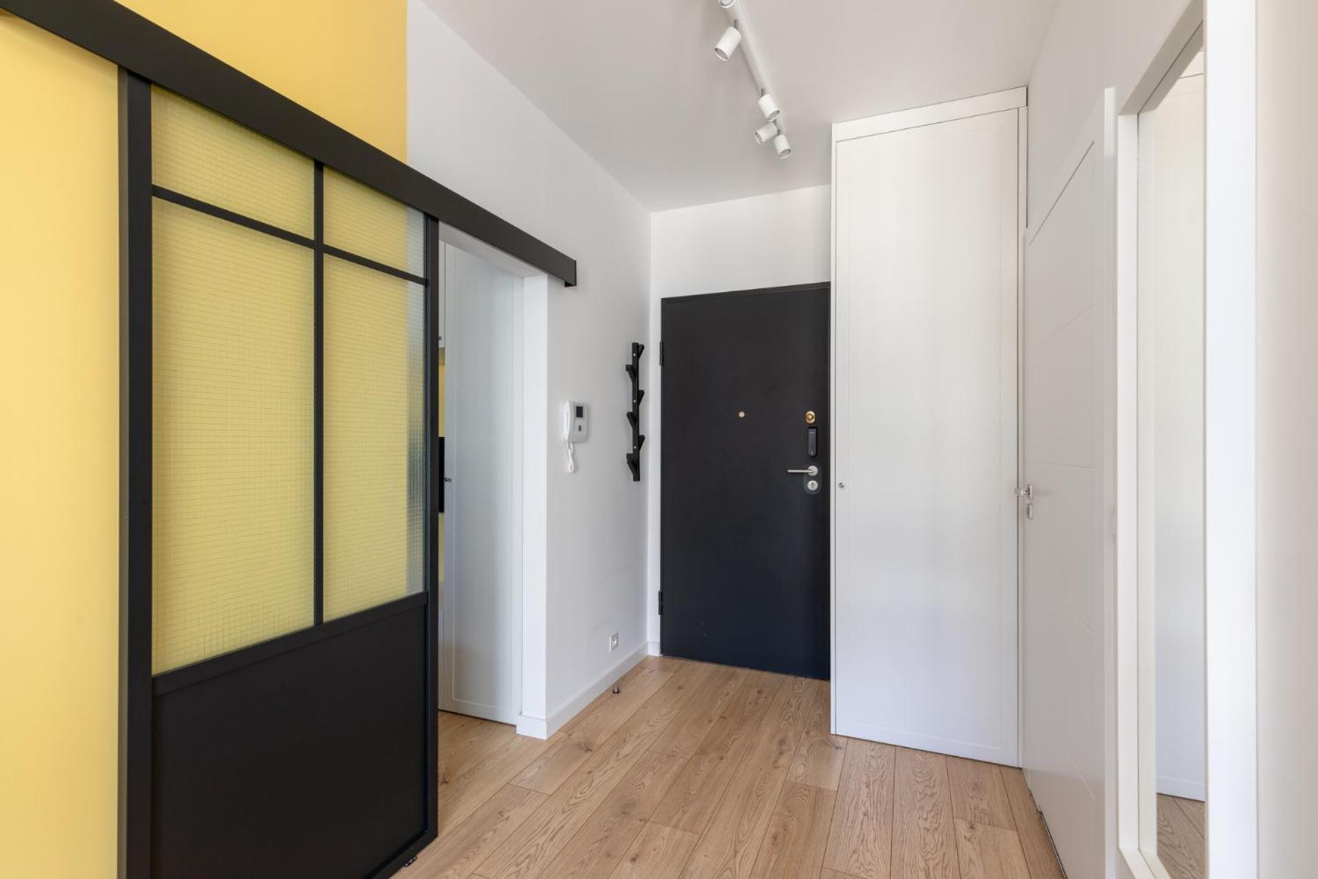Apartment Karolkowa 28 Ii - Premium With Balcony By Renters