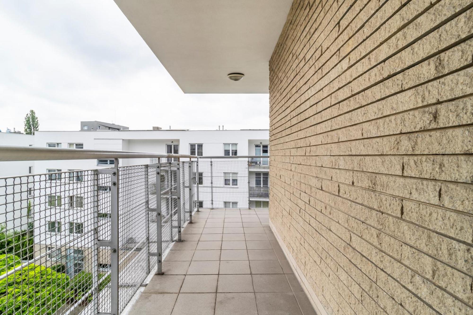 Zawiszy By Esteum Host Apartamento