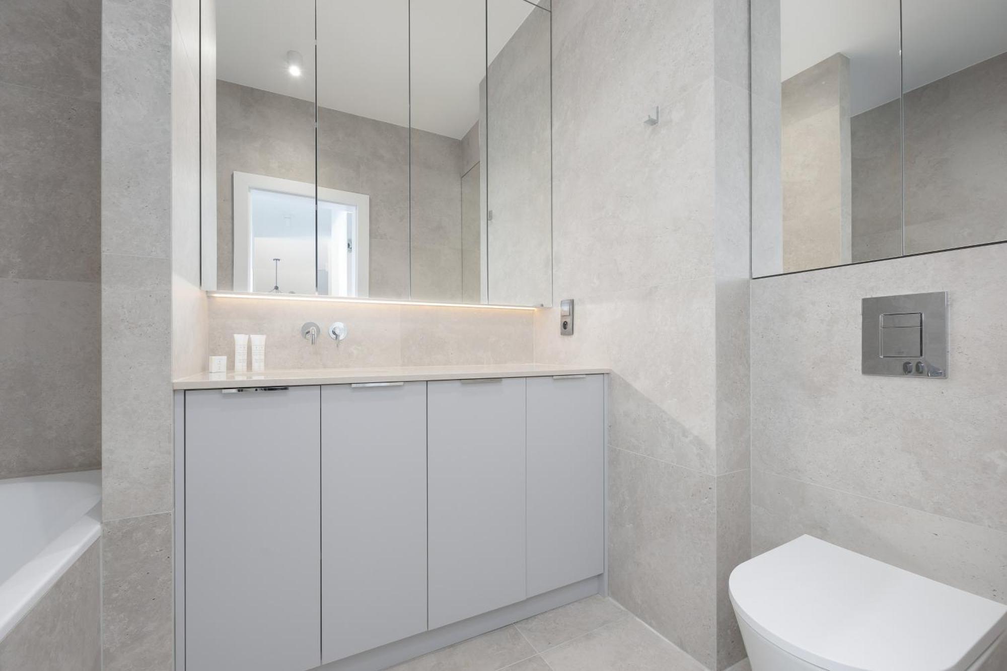 Apartment Domaniewska With Parking Mokotow By Renters Prestige Warsaw