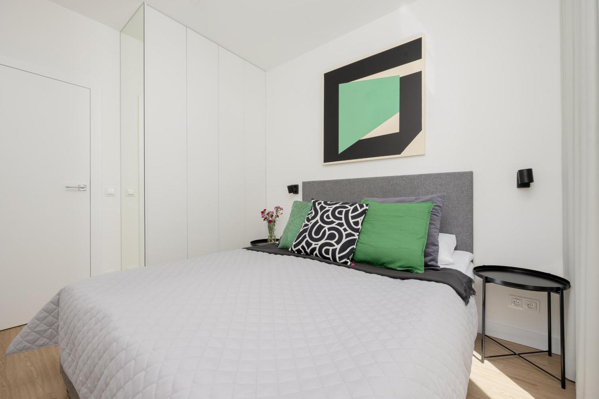 Apartment Domaniewska With Parking Mokotow By Renters Prestige *