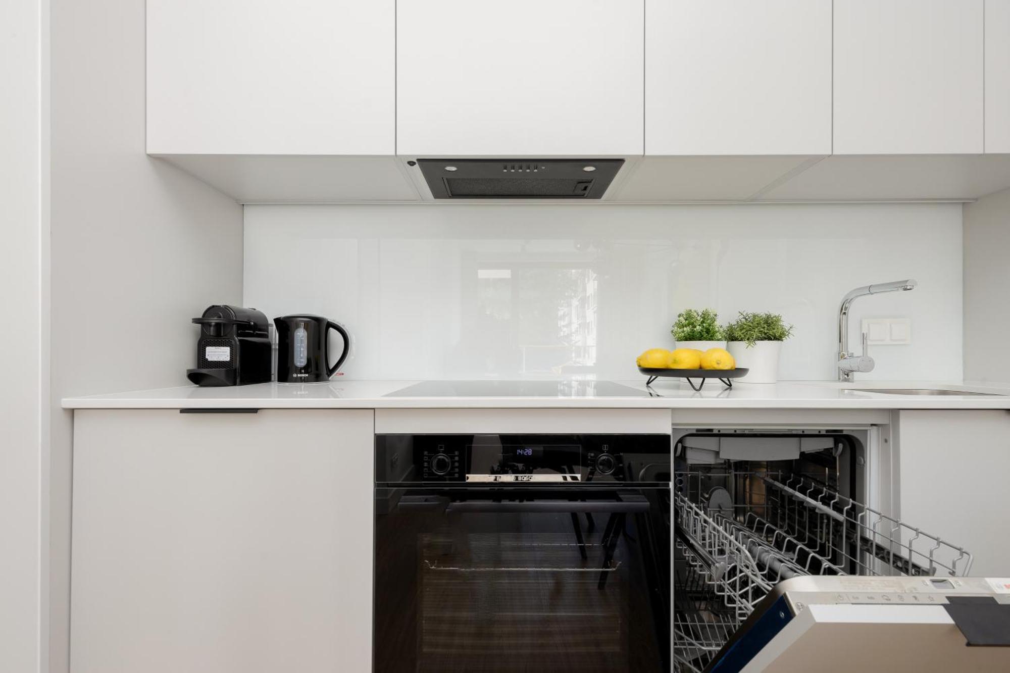Domaniewska With Parking Mokotow By Renters Prestige * Warsaw