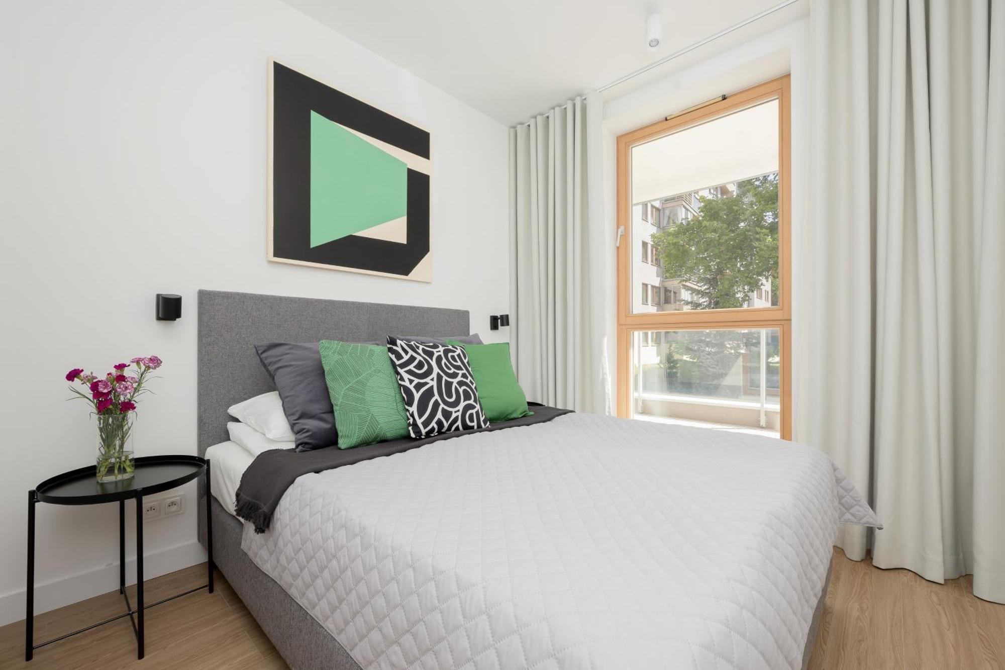 Apartment Domaniewska With Parking Mokotow By Renters Prestige