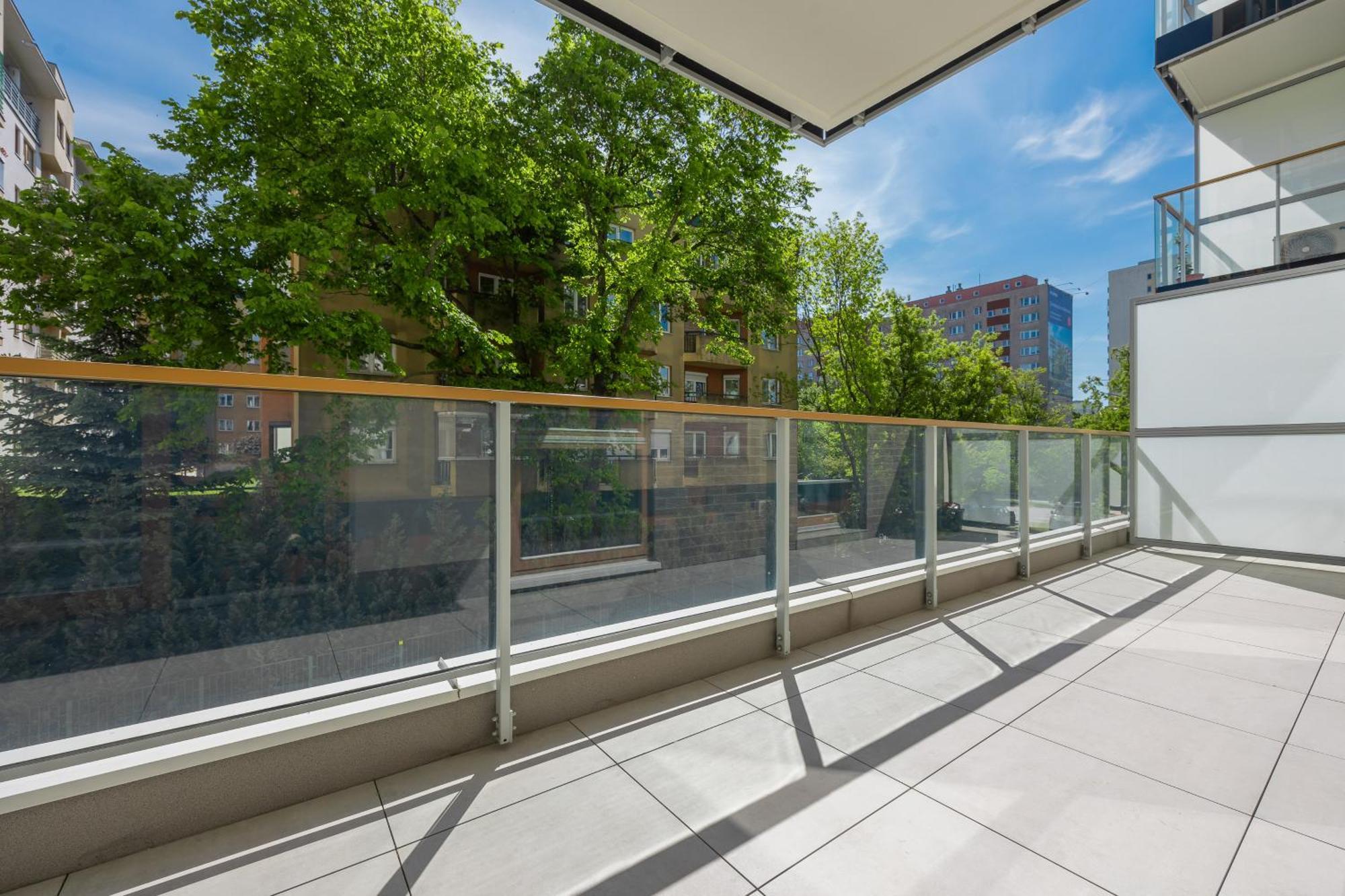 Domaniewska With Parking Mokotow By Renters Prestige Apartment *
