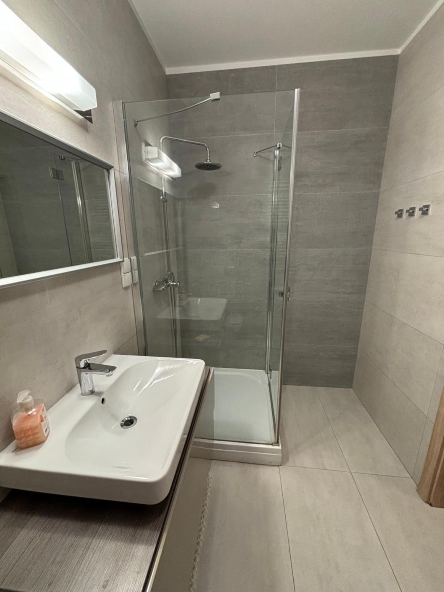 Grzybowska Inter-apartments Apartment Warsaw