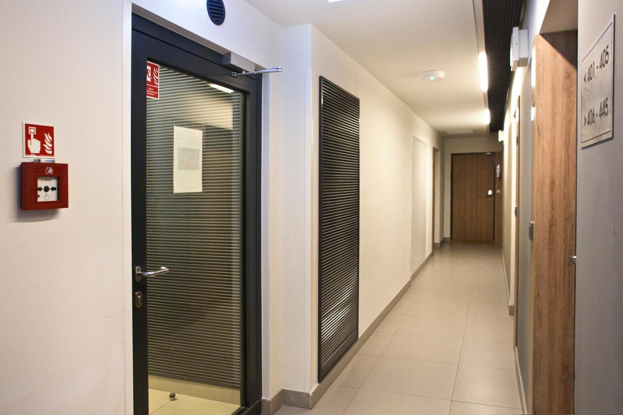 Wolska Serviced Apartamento Varsóvia