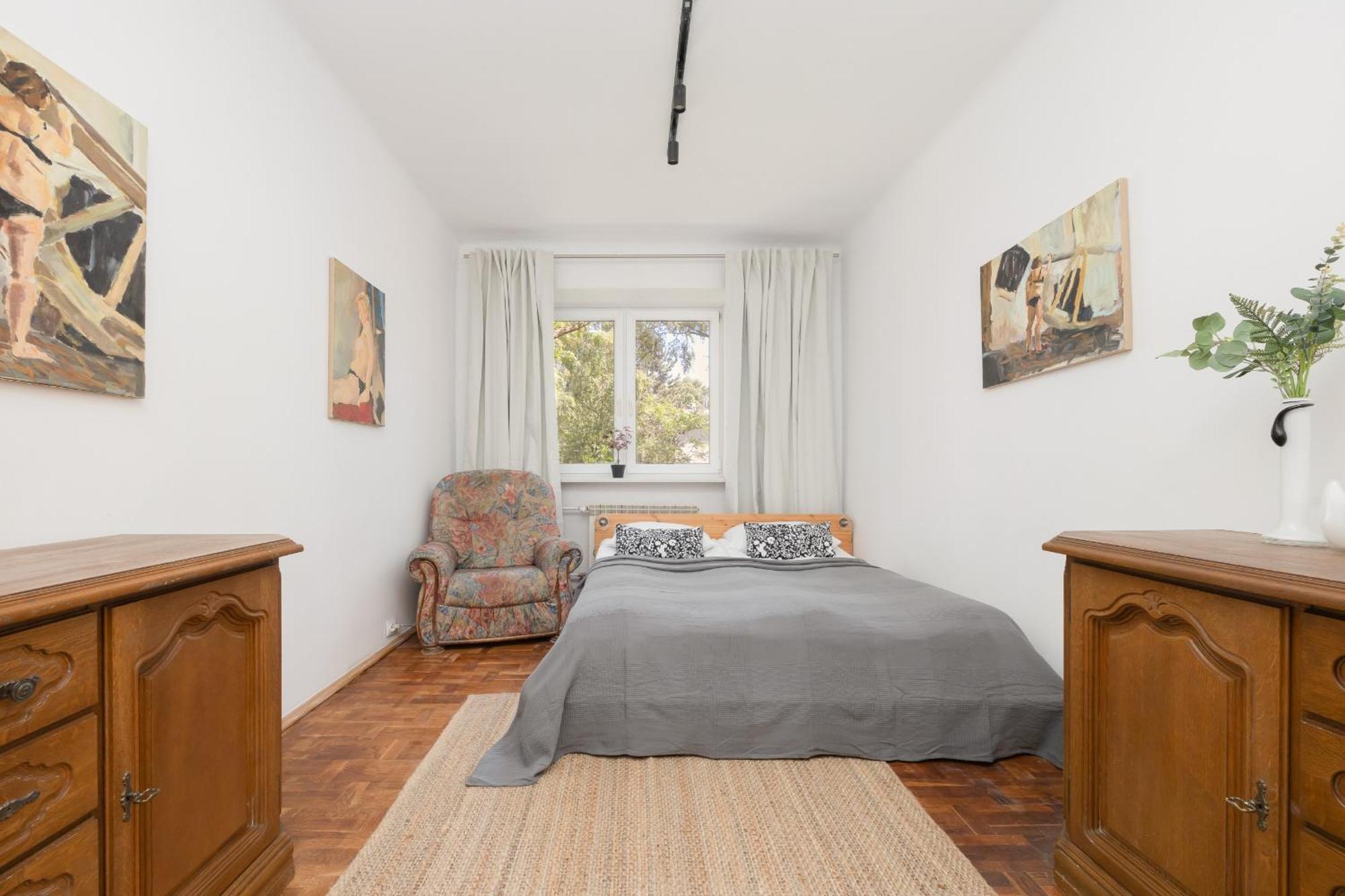 Przytulny I Tradycyjny Na Parterze W Centrum Warszawy By Renters * Warsaw