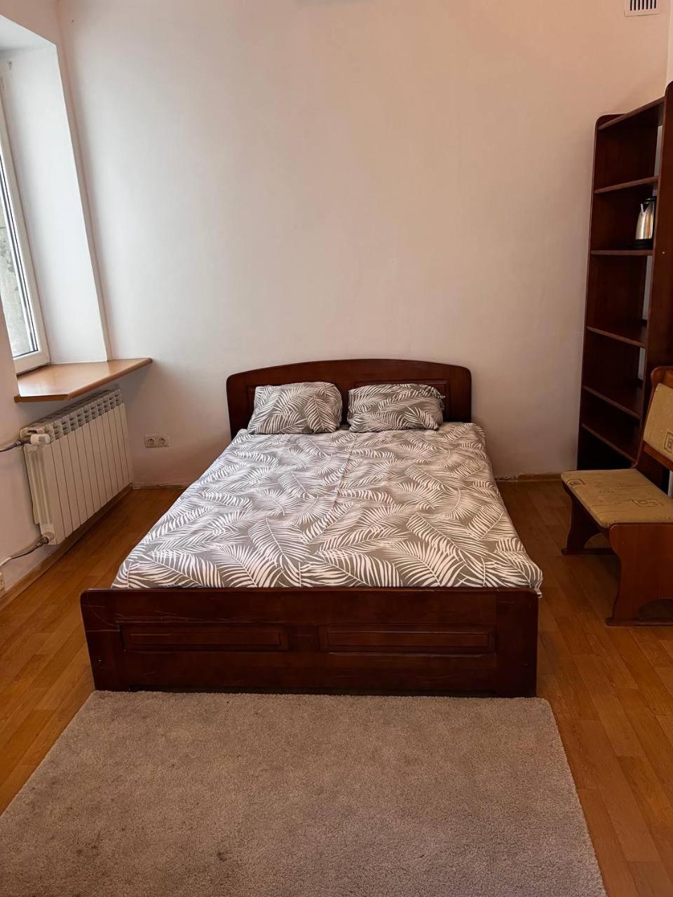 Privatunterkunft To Close *