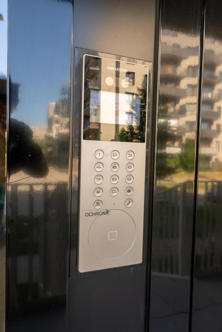 Apartment Mokotow - Balcony, Ac, Bus & Park Nearby *