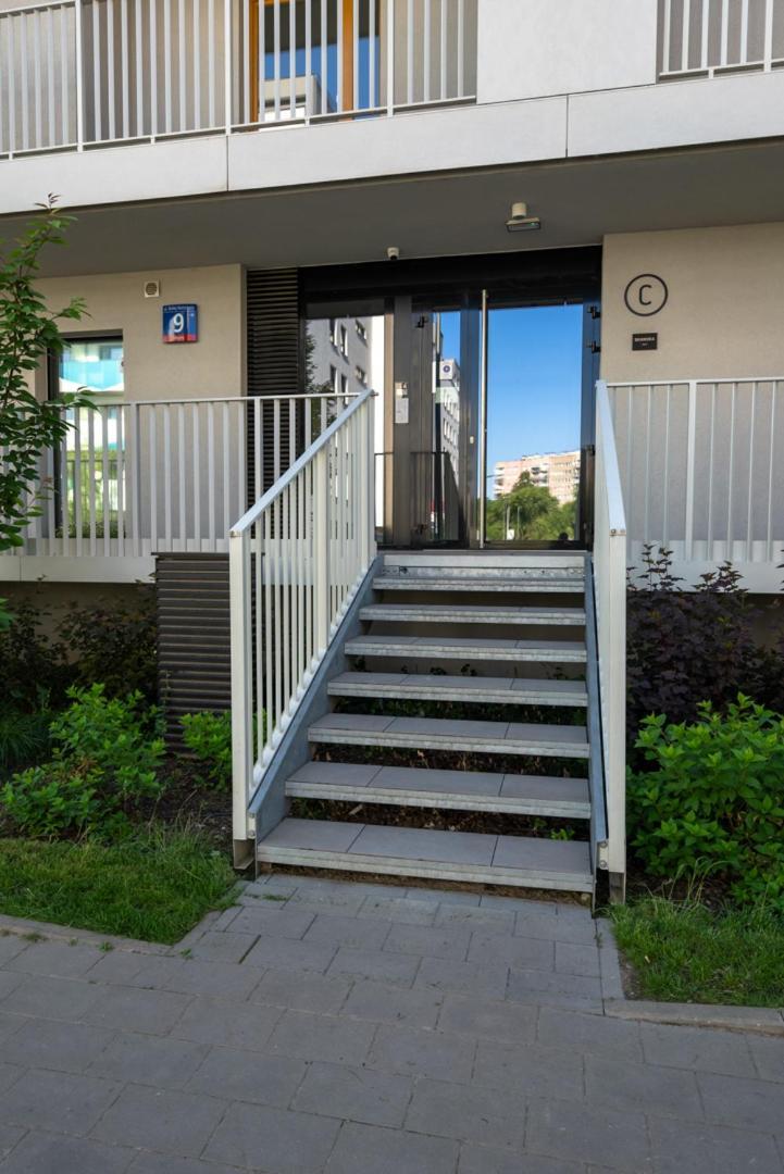 Apartment Mokotow - Balcony, Ac, Bus & Park Nearby Warsaw