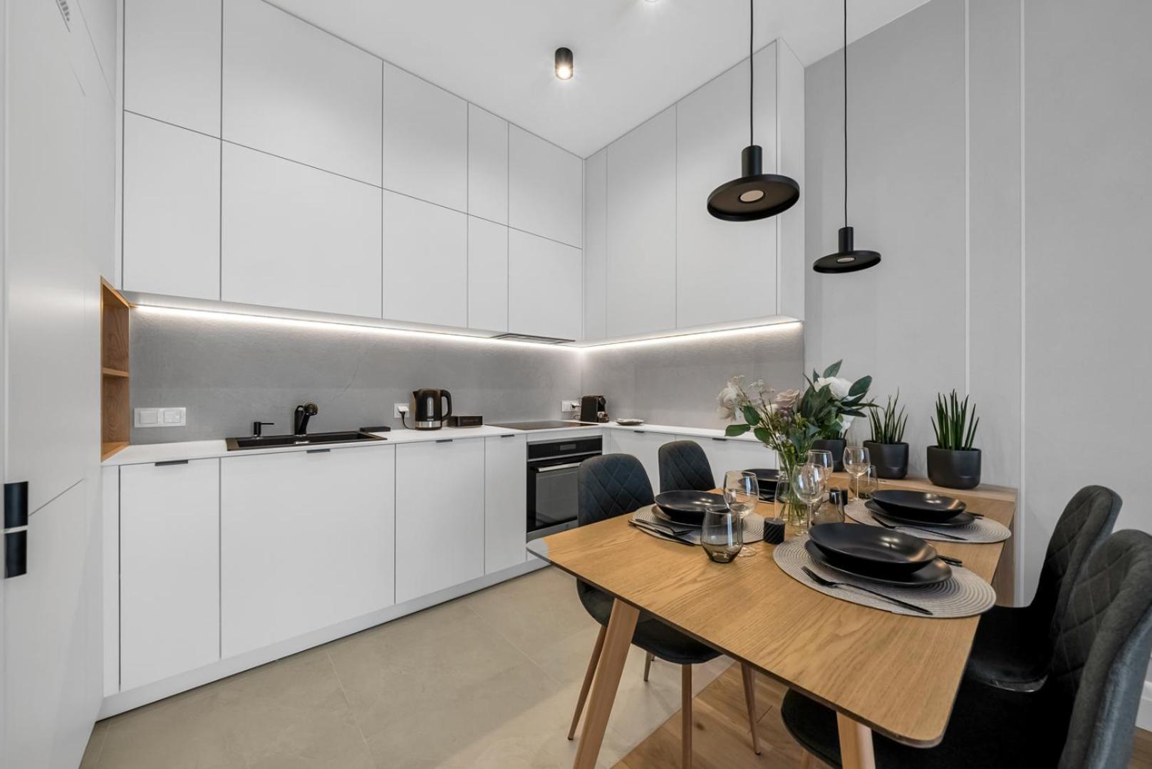 Mokotow - Balcony, Ac, Bus & Park Nearby Apartment Warsaw