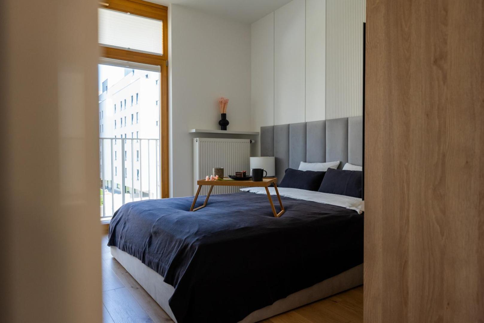Mokotow - Balcony, Ac, Bus & Park Nearby Apartment Warsaw