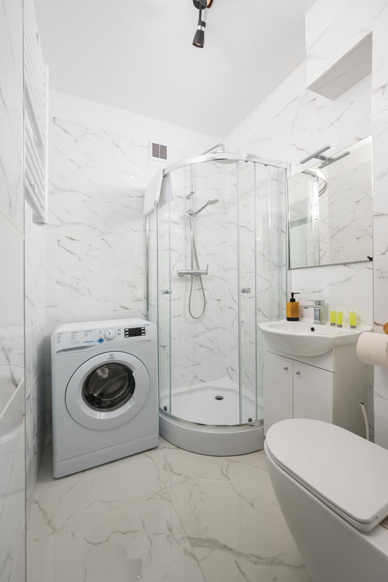 Berek Cosy Studio With A Garden Apartment Warsaw