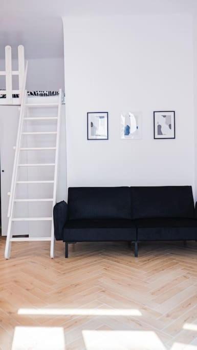 Apartamento Klimatyczne W Historycznej Pradze - Stadion Narodowy, Centrum *