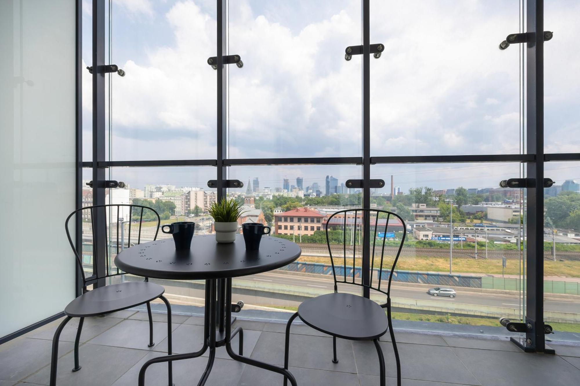 Business Kasprzaka With Parking By Renters Aparthotel Warschau