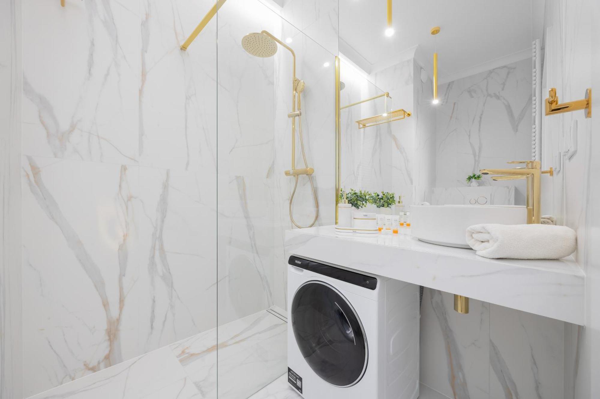 Stylish Grzybowska By Renters Warsaw