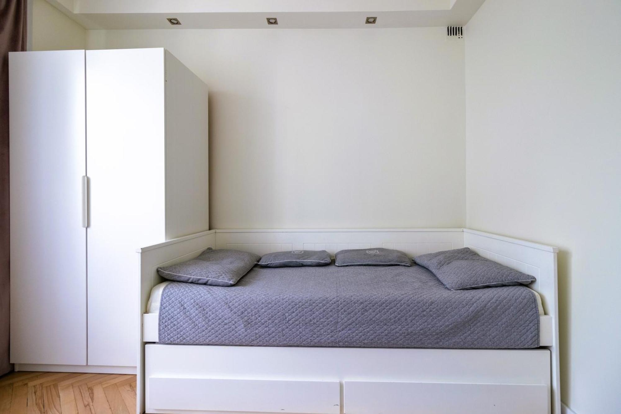 Renovated 3 Apt. Near Polin/oldtown Apartment Warsaw