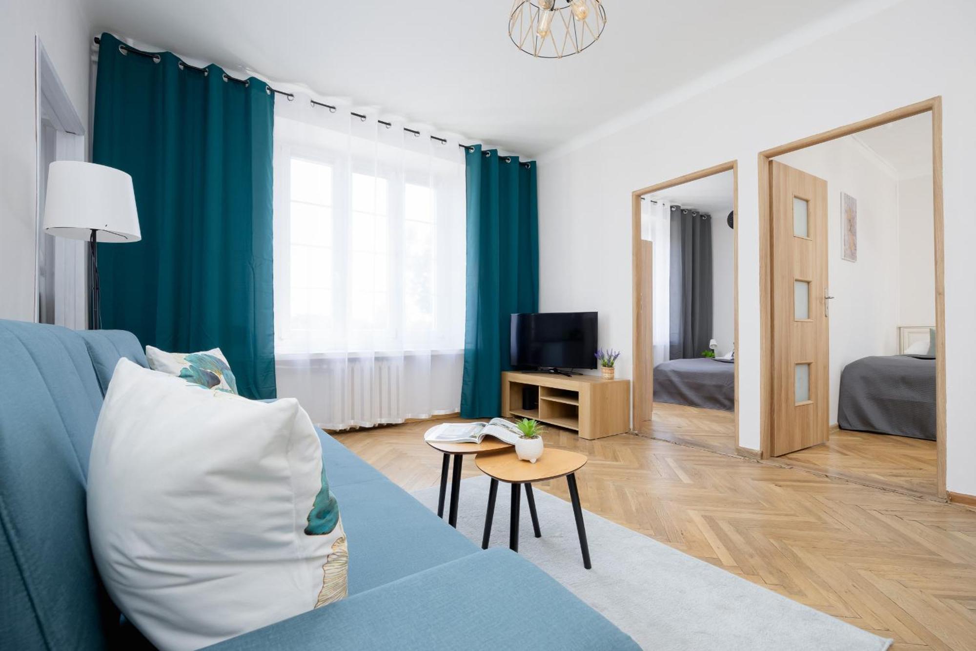 Near Lazienki Krolewskie W Warszawie By Renters Apartment Warsaw