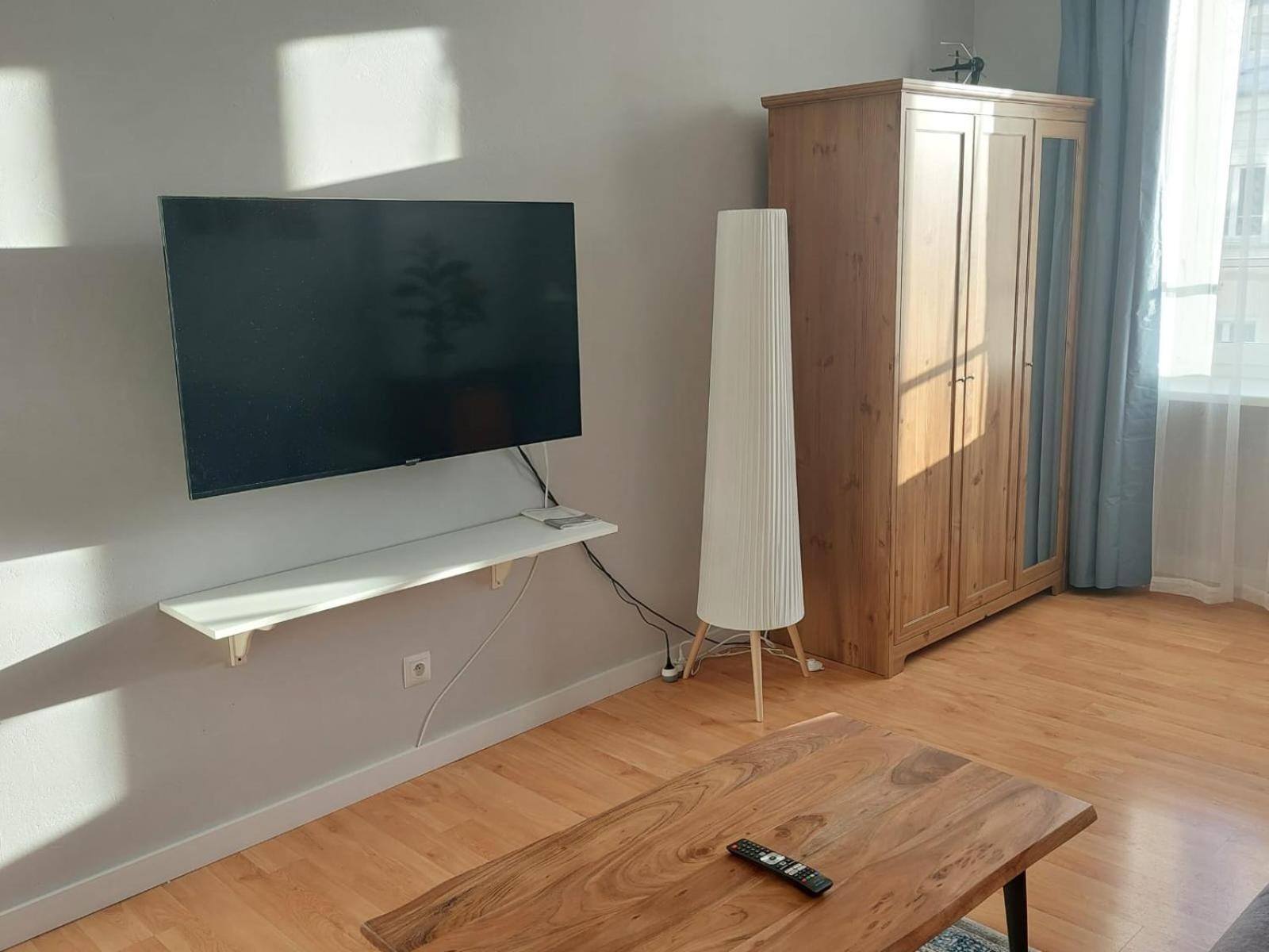Apartment Stylish Bright Ochota With Balcony Warsaw