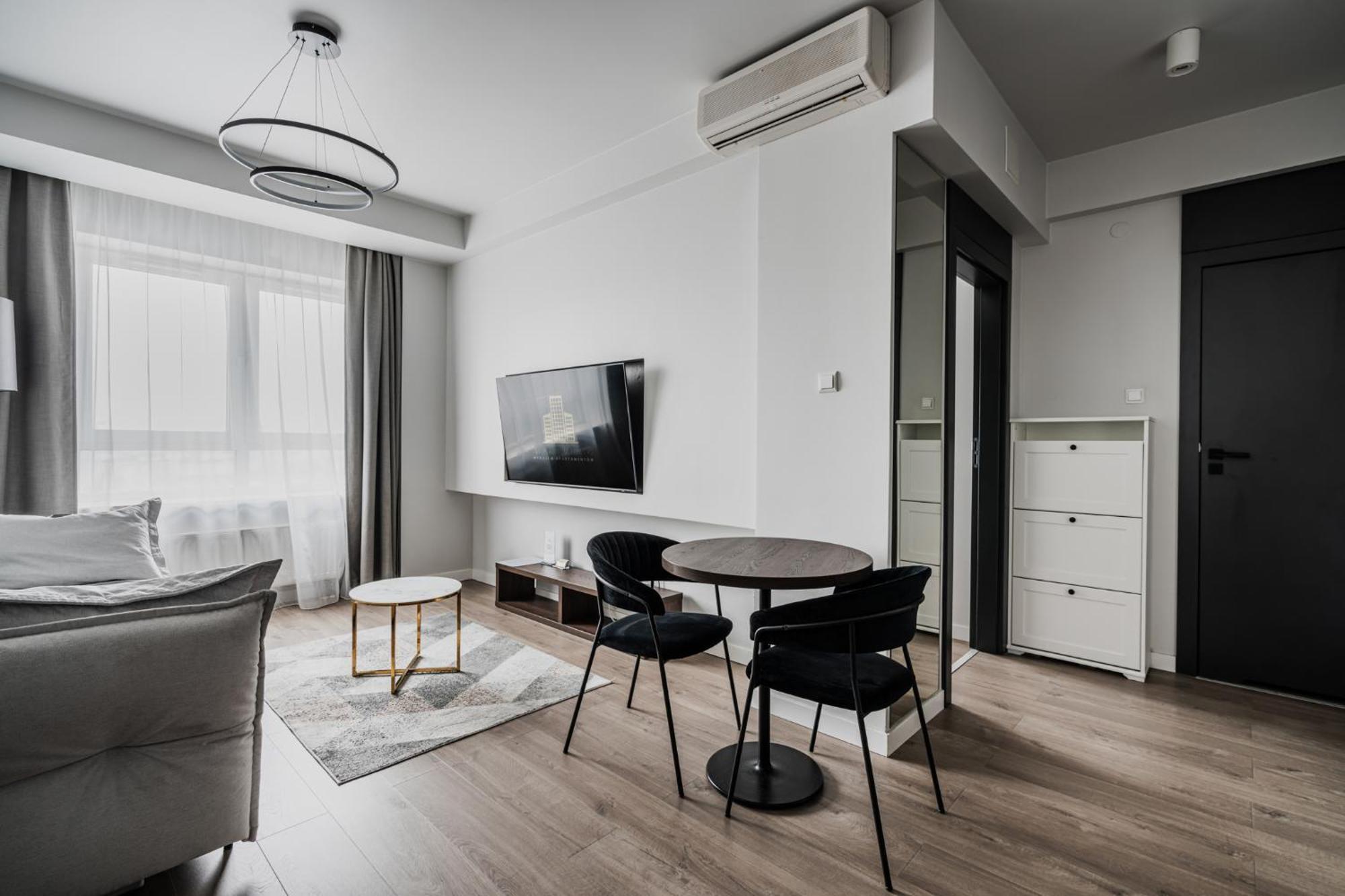 Apartment Platinum Towers J&k