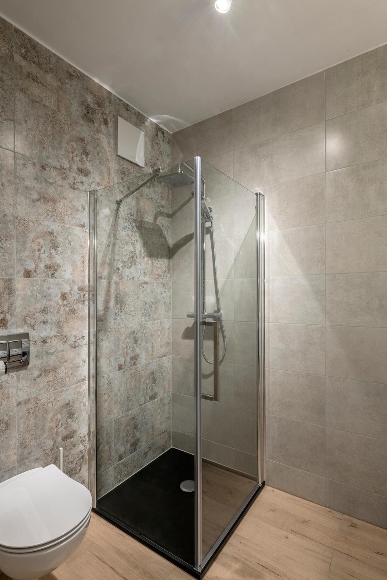 Shortstaypoland Pileckiego Apartamento *