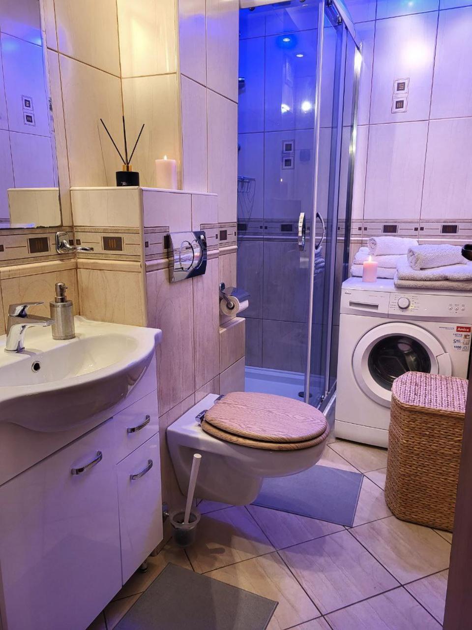 Apartment Platinum Towers