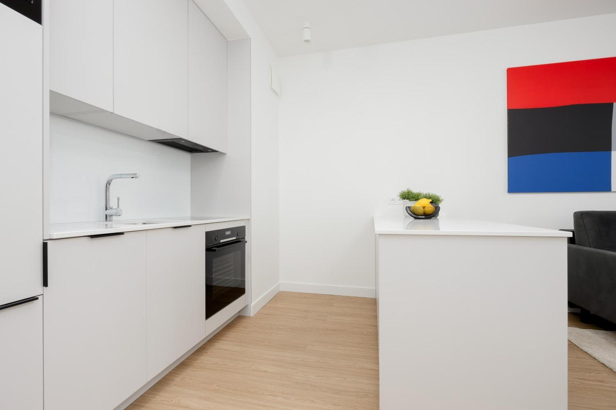 Domaniewska With Parking Mokotow By Renters Prestige Apartment *