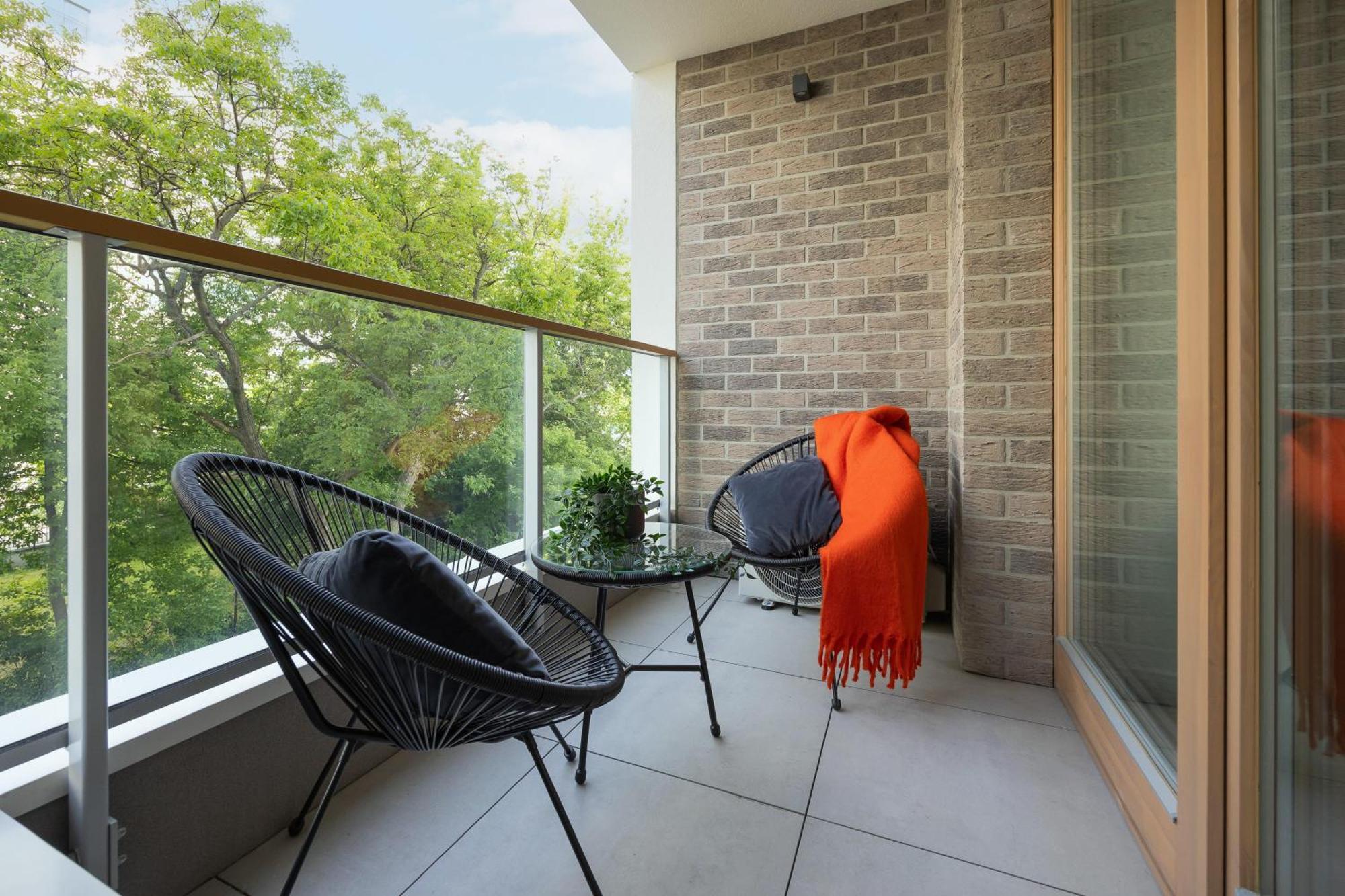Apartment Domaniewska With Parking Mokotow By Renters Prestige Warsaw
