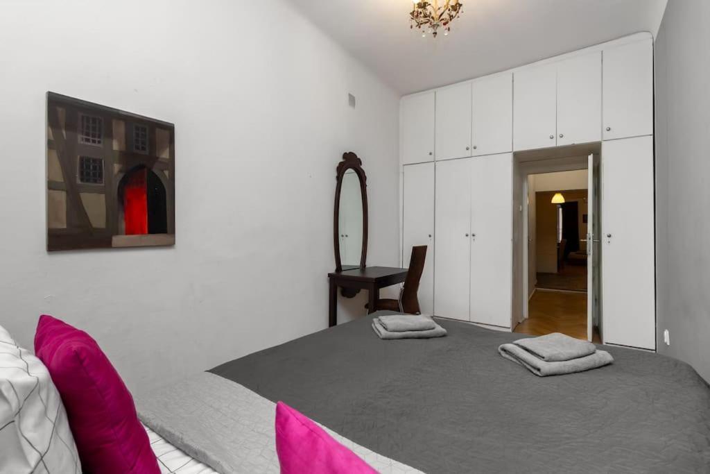 Apartment Urban Chic - Old Town - 12 People - Stare - Freta *